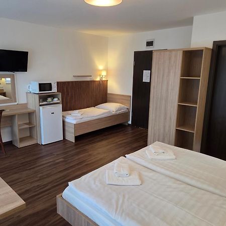 Adam Apartmanhaz Siofok Dış mekan fotoğraf