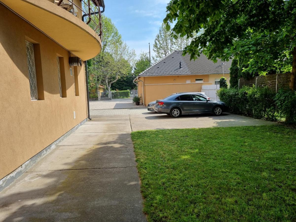 Adam Apartmanhaz Siofok Dış mekan fotoğraf