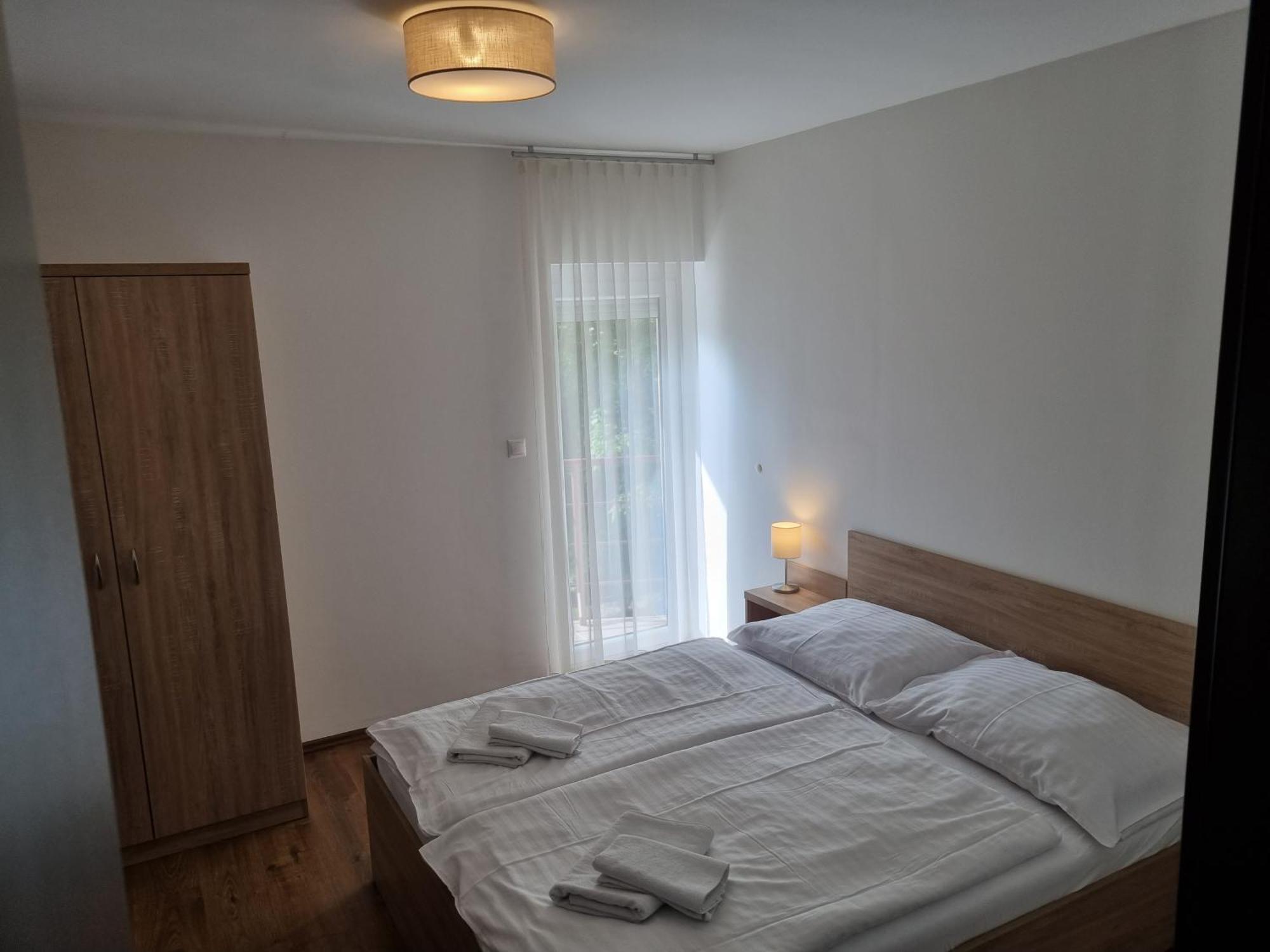 Adam Apartmanhaz Siofok Oda fotoğraf