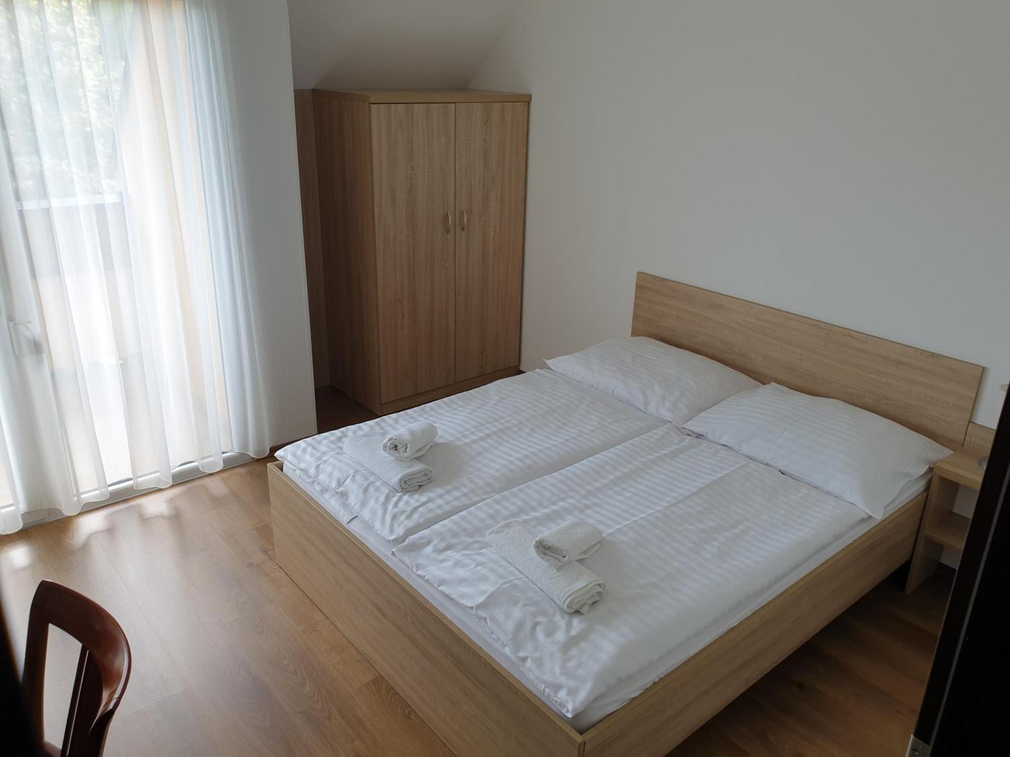 Adam Apartmanhaz Siofok Oda fotoğraf
