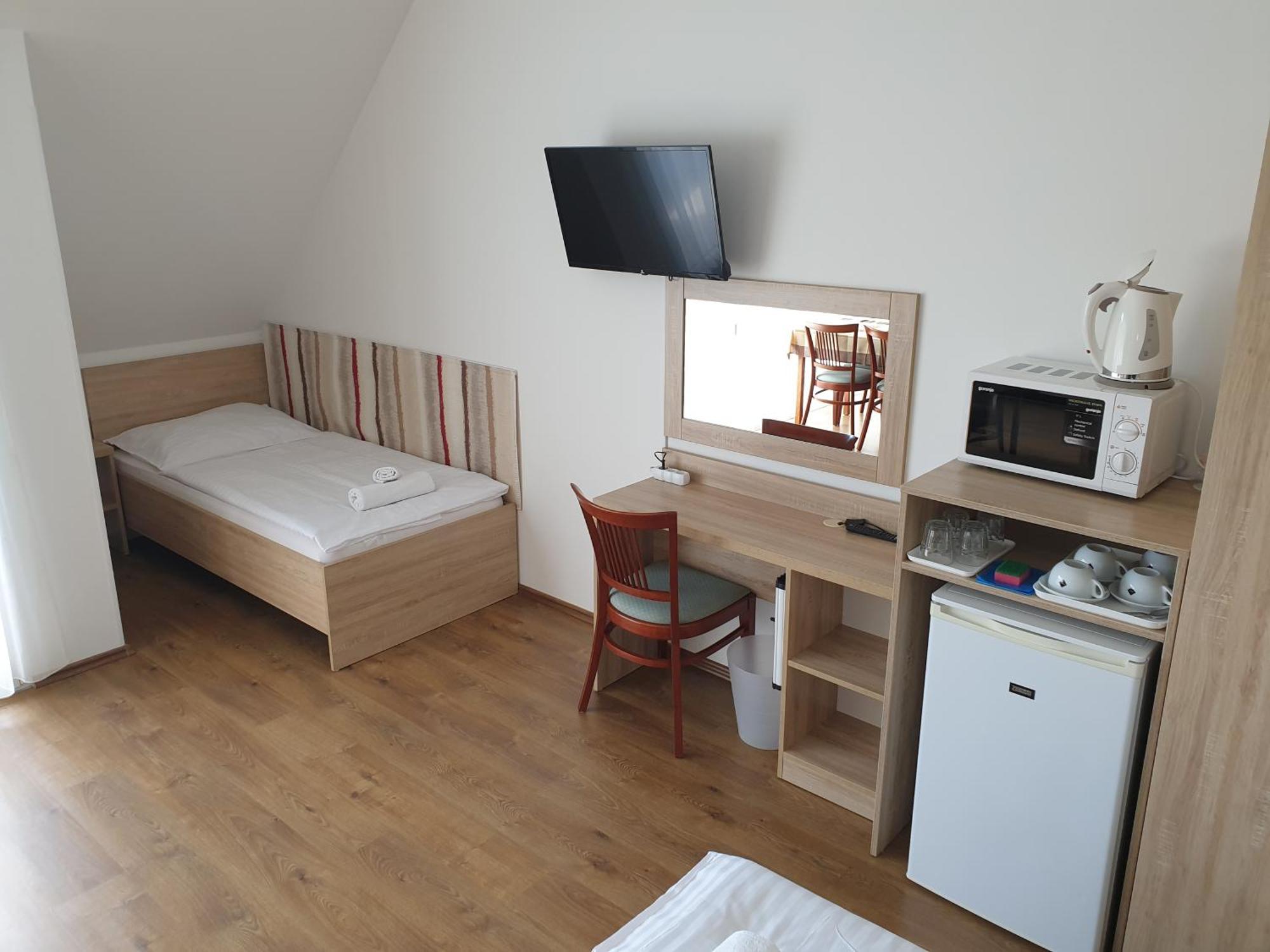 Adam Apartmanhaz Siofok Oda fotoğraf