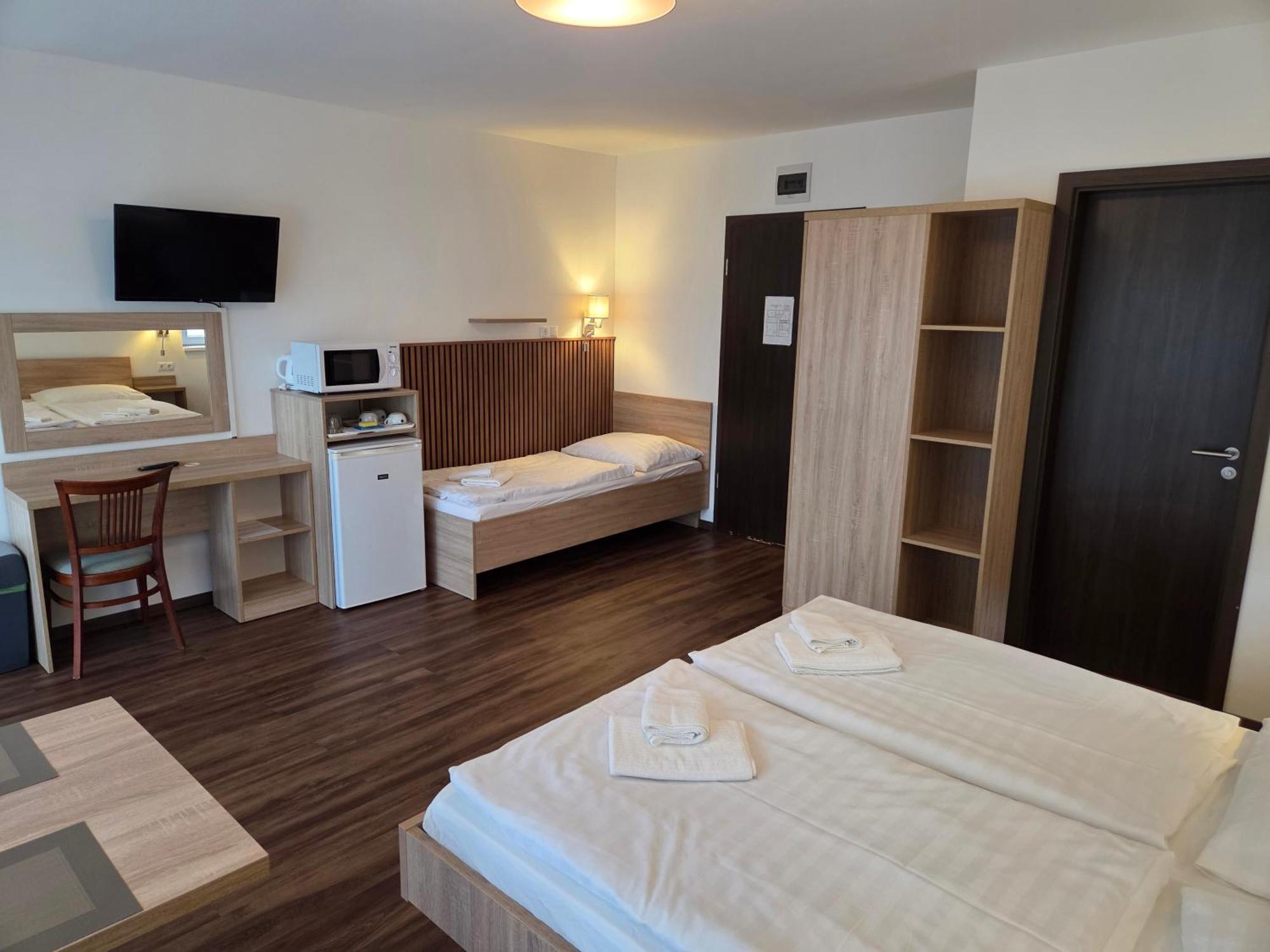 Adam Apartmanhaz Siofok Dış mekan fotoğraf