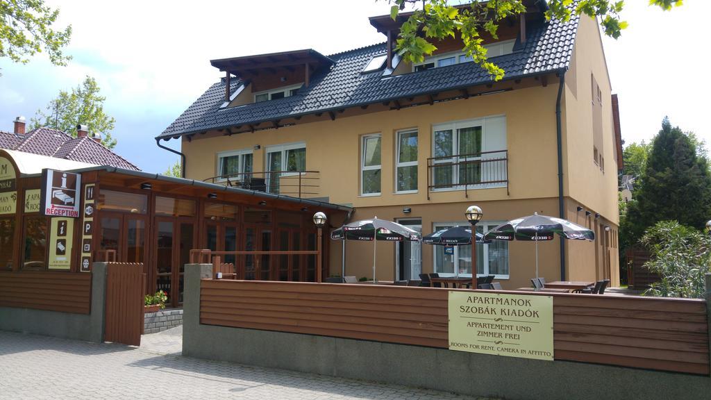 Adam Apartmanhaz Siofok Dış mekan fotoğraf